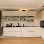 Gran Capital View Workspace & Free Parking *