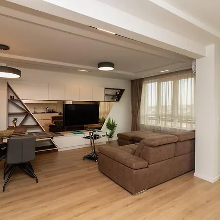 Gran Capital View Workspace & Free Parking *