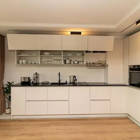 Gran Capital View Workspace & Free Parking *